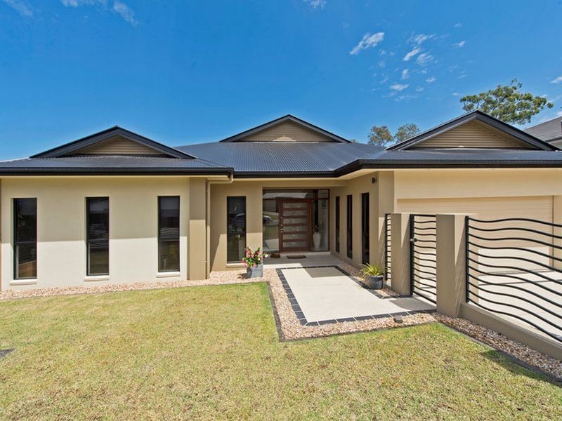 10 Oceanblue Rise, Upper Coomera QLD 4209