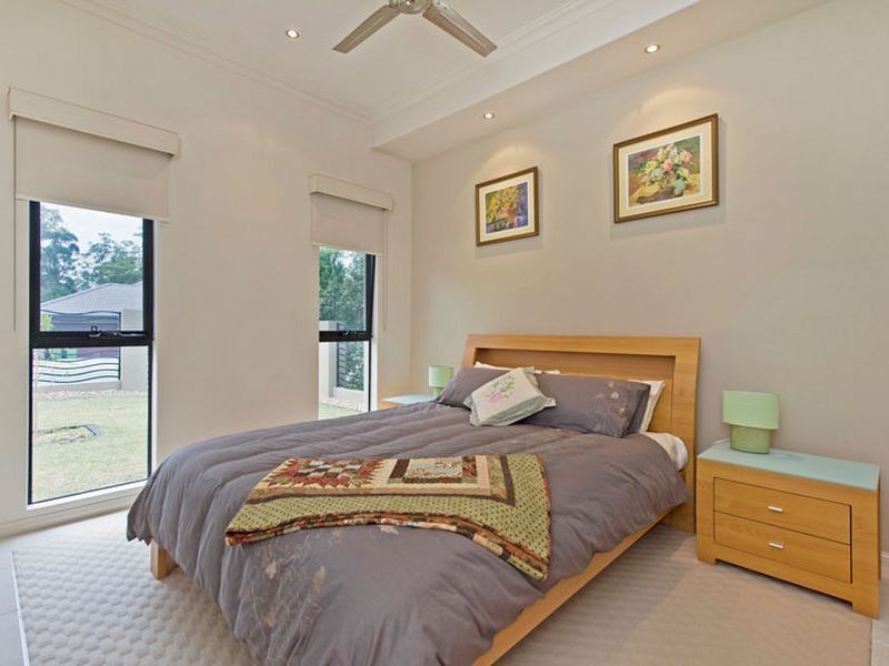 10 Oceanblue Rise, Upper Coomera QLD 4209