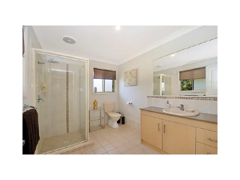 2/20 Gannon Way, Upper Coomera QLD 4209