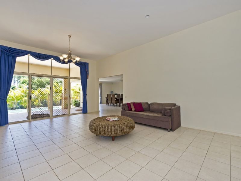 9 Koomooloo Circle, Coomera Waters QLD 4209