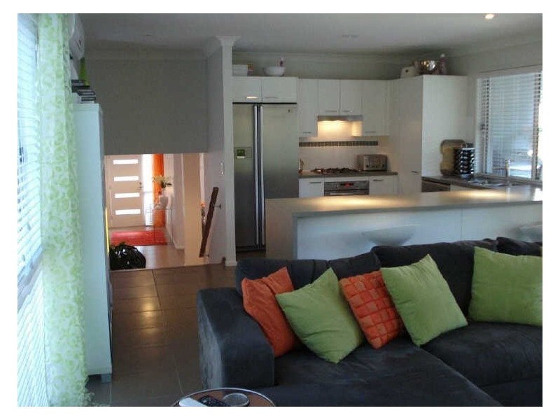 22 Calypso, Oxenford QLD 4210