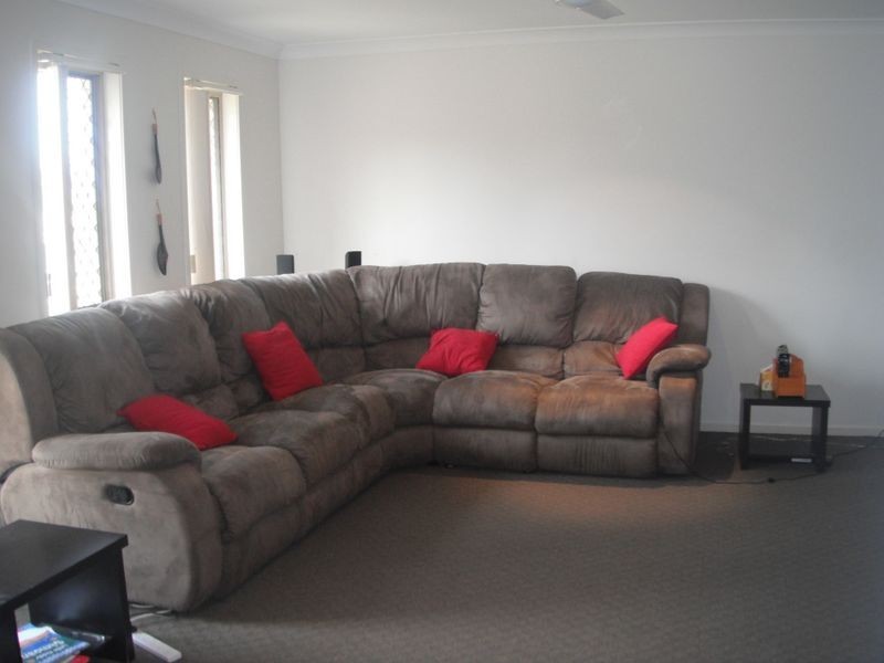 5 Habitat Way, Pimpama QLD 4209