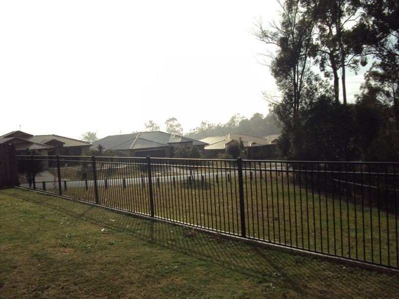 5 Habitat Way, Pimpama QLD 4209