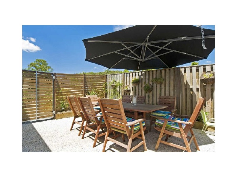 2 Currawong Crescent, Upper Coomera QLD 4209