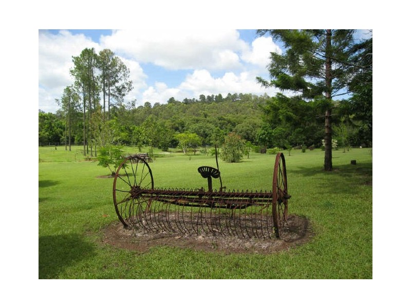 37 Ruffles Road, Willow Vale QLD 4209