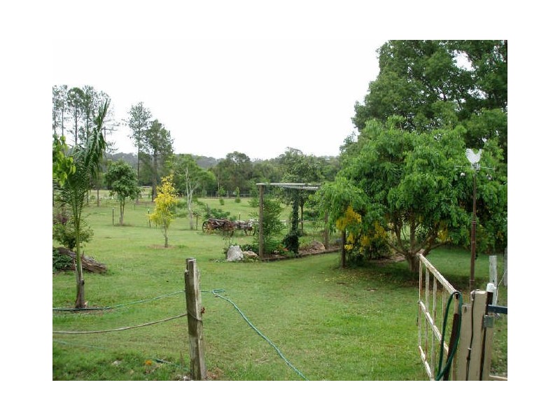 37 Ruffles Road, Willow Vale QLD 4209