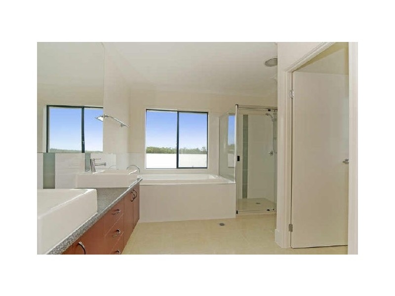 14 Cabriolet Court, Upper Coomera QLD 4209