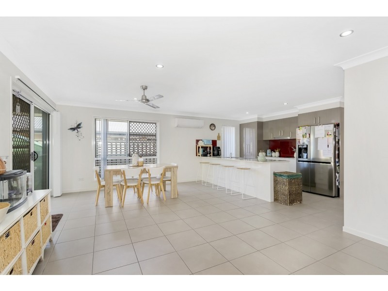 39 Tiffany Way, Pimpama QLD 4209