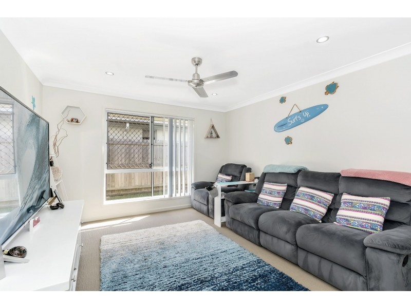 39 Tiffany Way, Pimpama QLD 4209