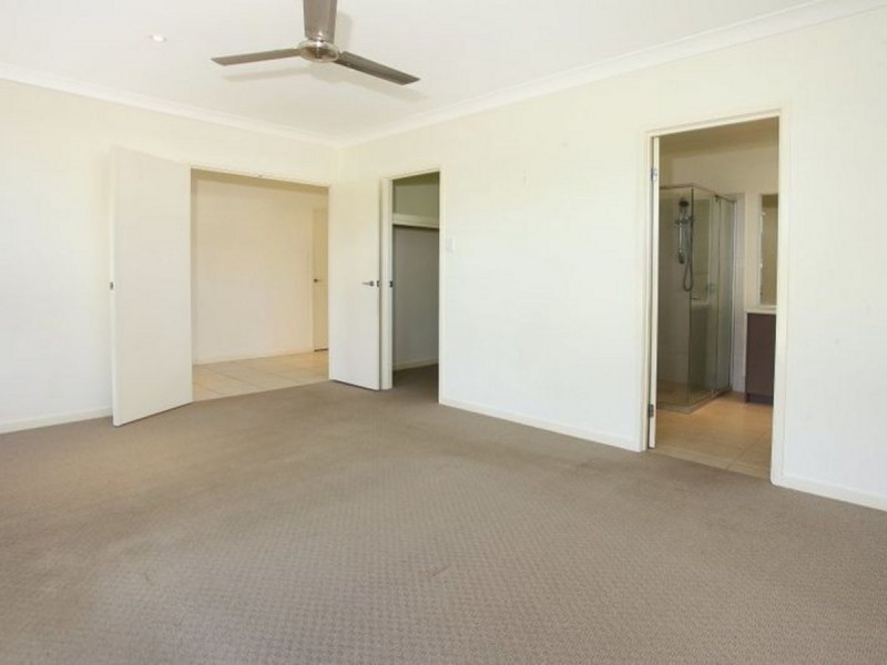 3 Garigal Court, Upper Coomera QLD 4209