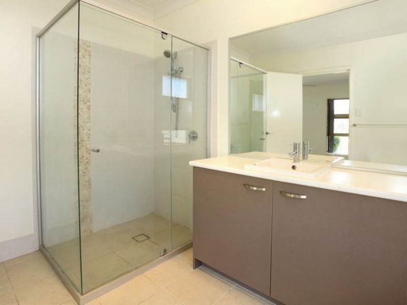 3 Garigal Court, Upper Coomera QLD 4209