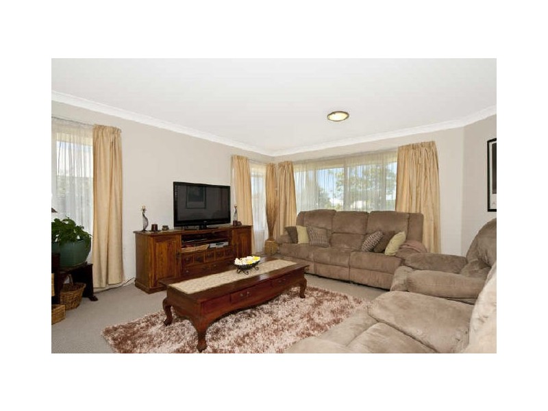 6 Anitra Lane, Coomera Waters QLD 4209