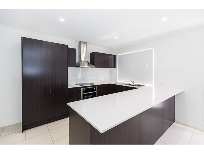 18 Harvard Street, Pimpama QLD 4209