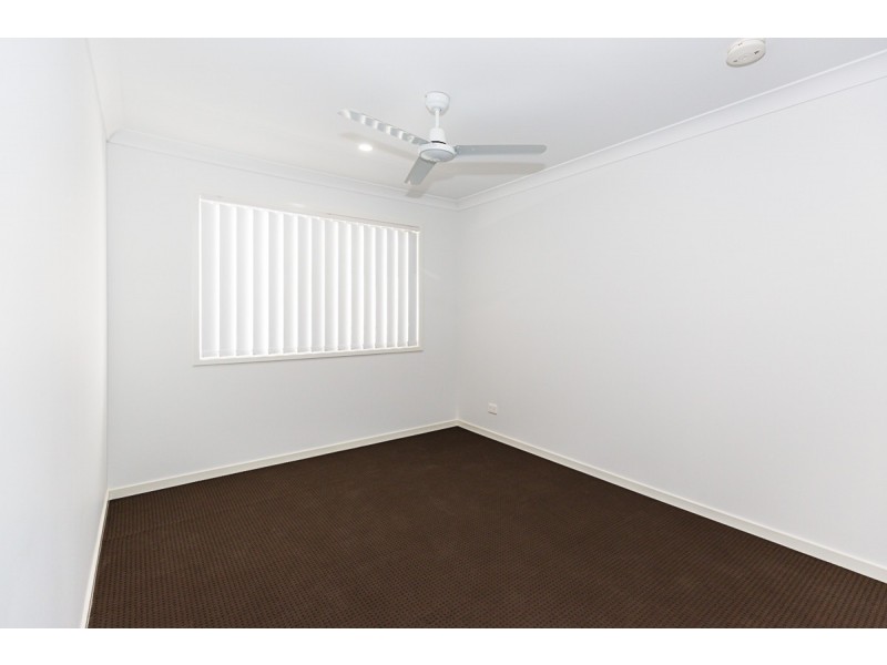 18 Harvard Street, Pimpama QLD 4209