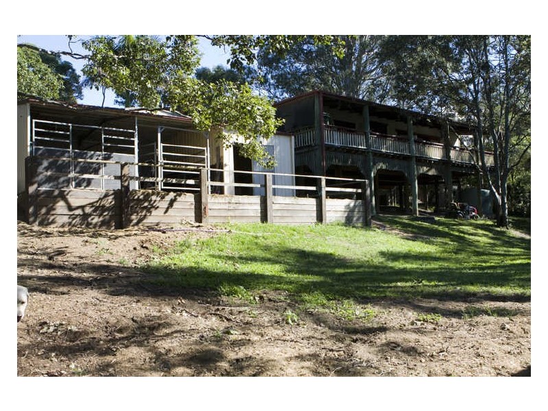 8 Pinewood Drive, Upper Coomera QLD 4209