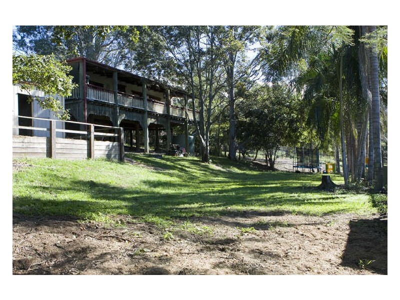 8 Pinewood Drive, Upper Coomera QLD 4209