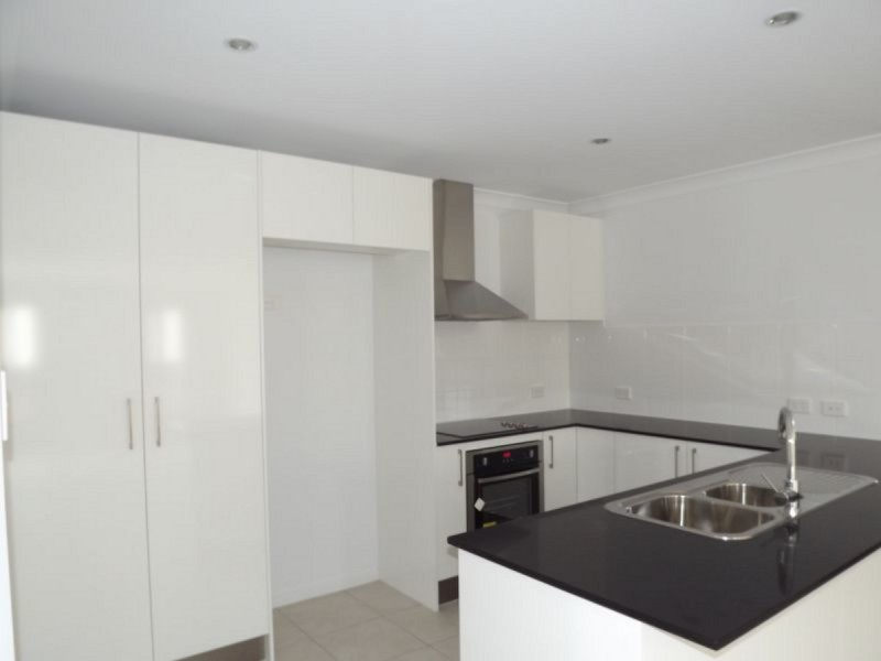 10 Alexa Rise, Upper Coomera QLD 4209
