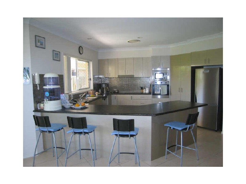 19 Leander Circuit, Oxenford QLD 4210