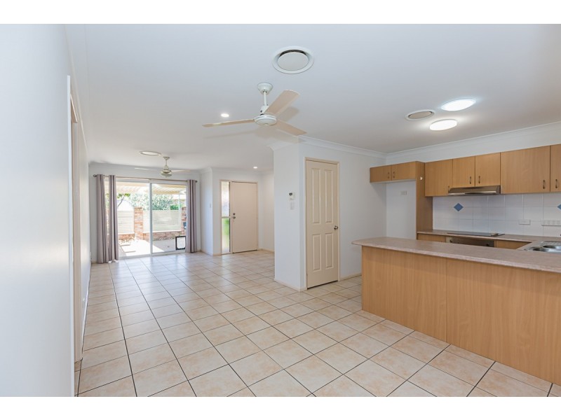 1/11 Merton Drive, Upper Coomera QLD 4209