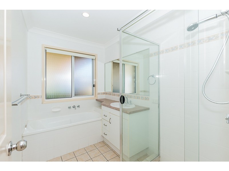 1/11 Merton Drive, Upper Coomera QLD 4209