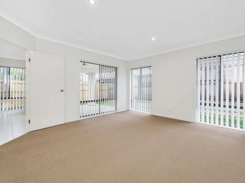 3 Perry Place, Coomera QLD 4209