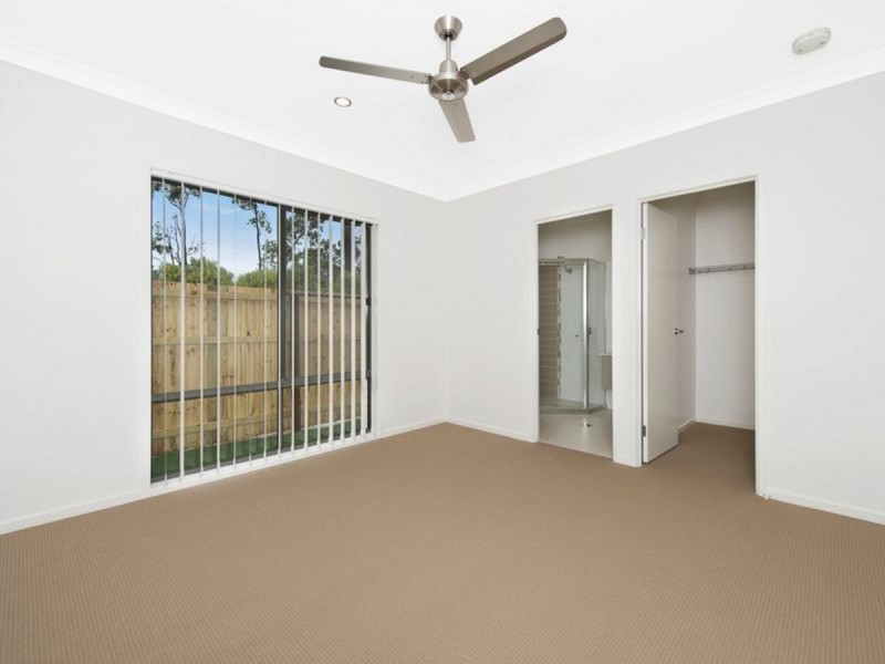 3 Perry Place, Coomera QLD 4209