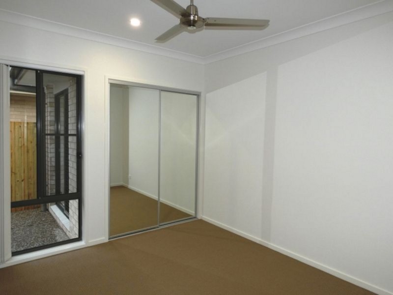 3 Perry Place, Coomera QLD 4209