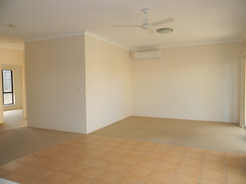 15 Bluetail Crescent, Upper Coomera QLD 4209