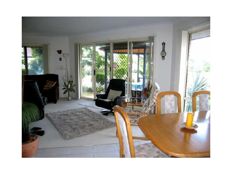 1/11 Goldcrest Drive, Upper Coomera QLD 4209