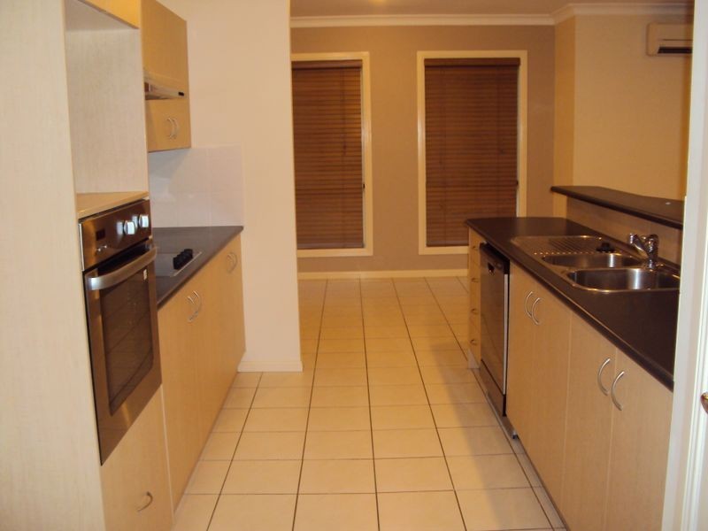 28 Glentree Avenue, Upper Coomera QLD 4209