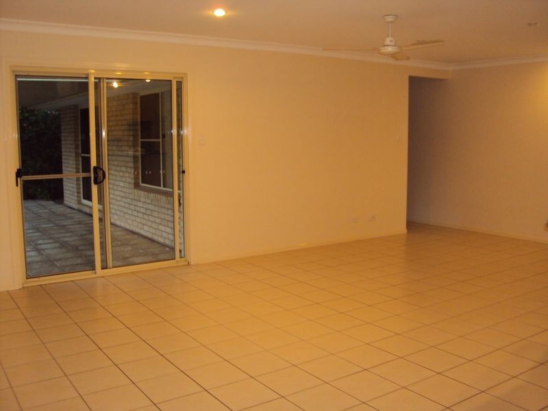 28 Glentree Avenue, Upper Coomera QLD 4209