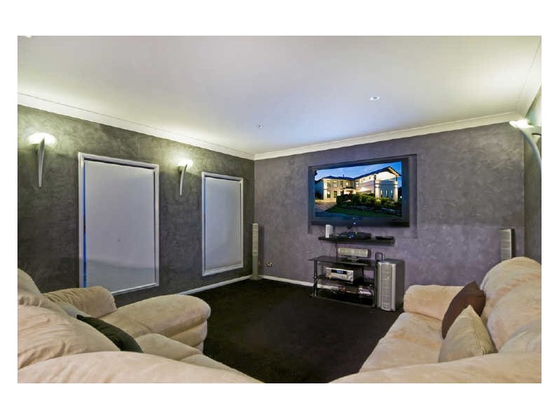 12 Annabelle Crescent, Upper Coomera QLD 4209