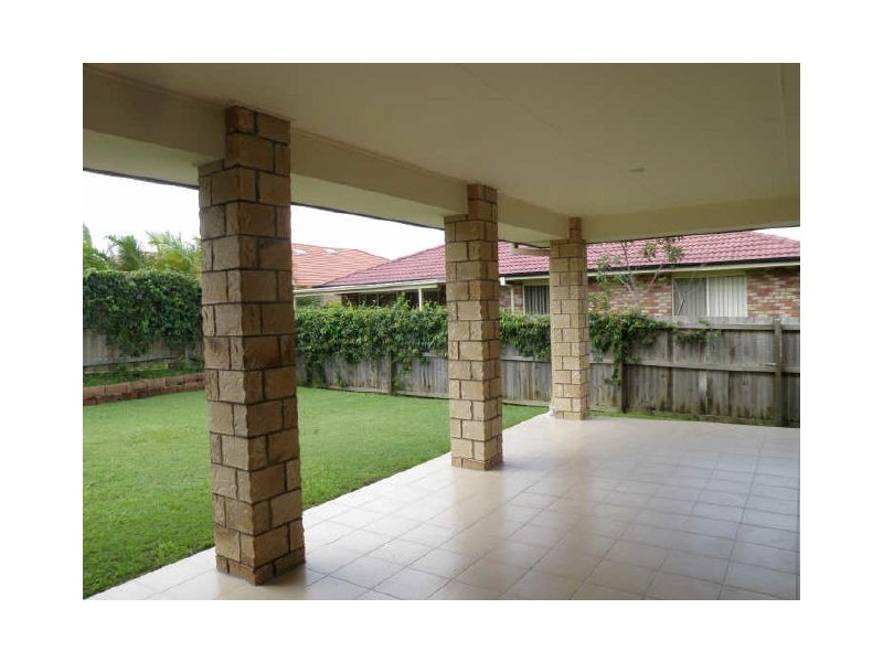 4 Dine Court, Upper Coomera QLD 4209