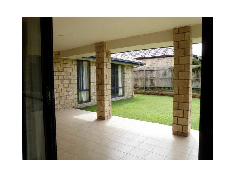 4 Dine Court, Upper Coomera QLD 4209