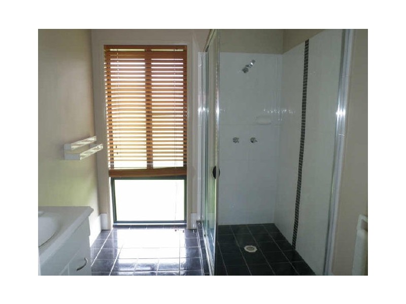 4 Dine Court, Upper Coomera QLD 4209