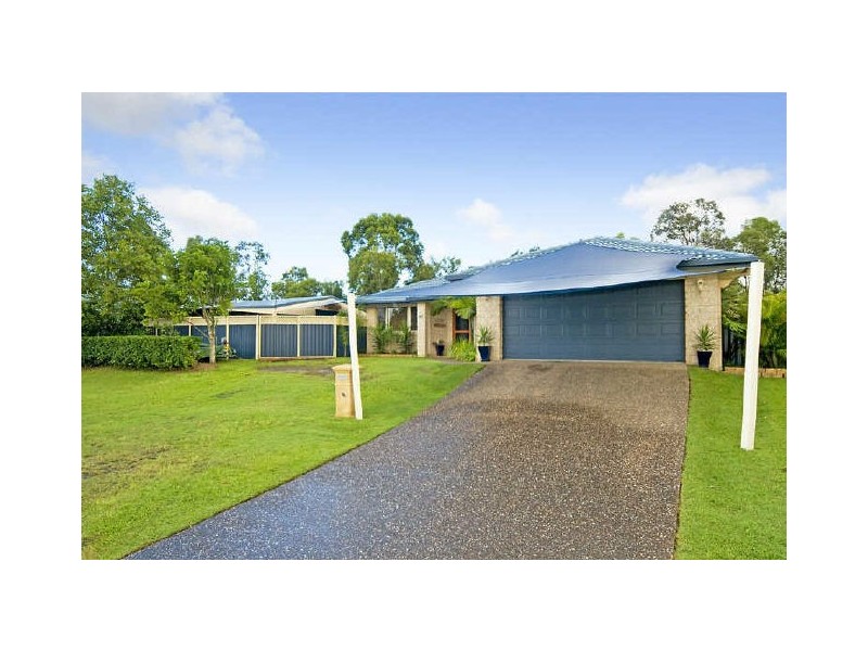 8 College Close, Upper Coomera QLD 4209