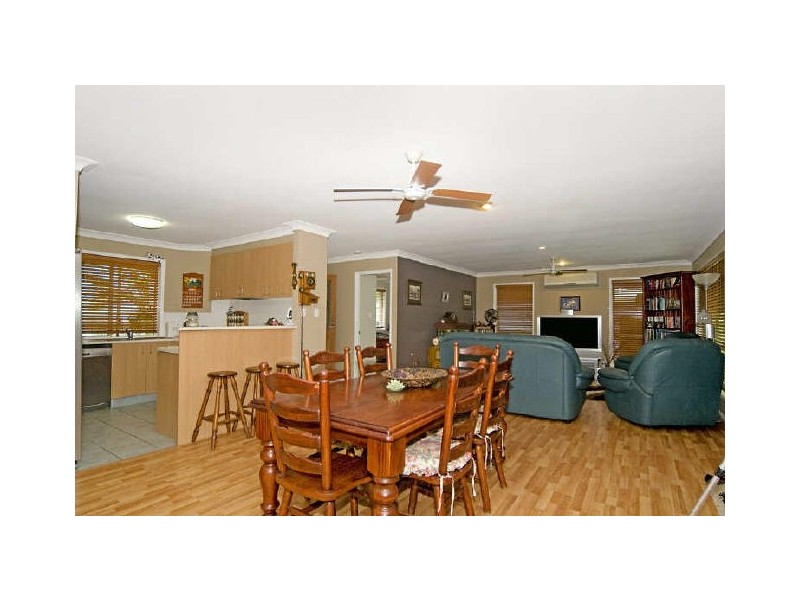 8 College Close, Upper Coomera QLD 4209
