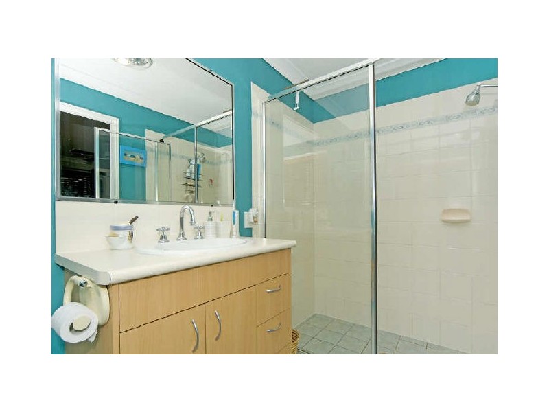 8 College Close, Upper Coomera QLD 4209