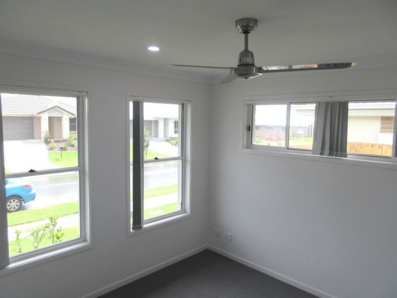 1/66 Brookfield Street, Pimpama QLD 4209