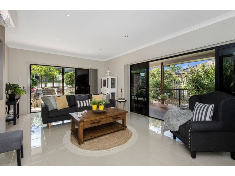 27 Garawarra Crescent, Upper Coomera QLD 4209