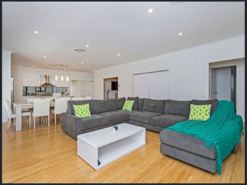 116 River Run Circuit, Ormeau Hills QLD 4208