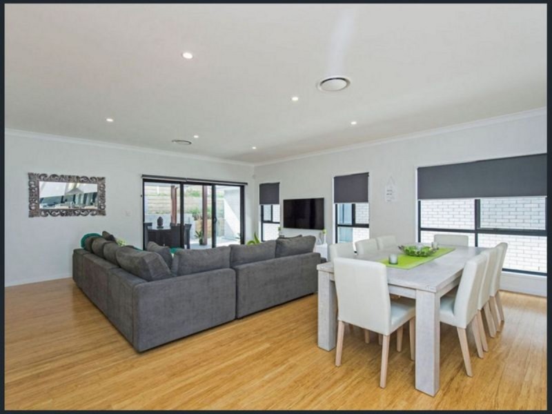 116 River Run Circuit, Ormeau Hills QLD 4208