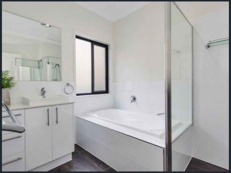 116 River Run Circuit, Ormeau Hills QLD 4208