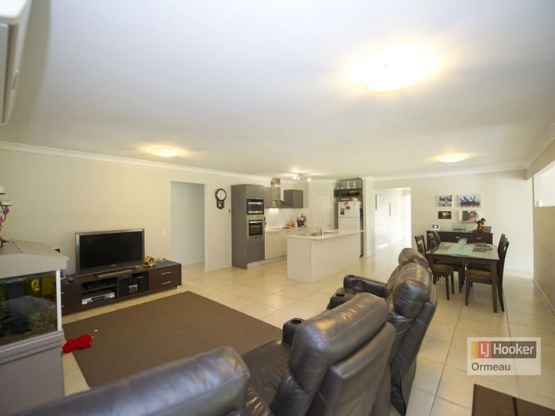 2 Achievement Drive, Ormeau QLD 4208