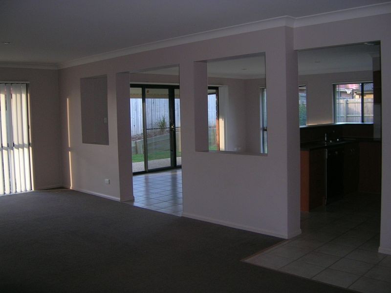 40 Goldcrest Street, Upper Coomera QLD 4209