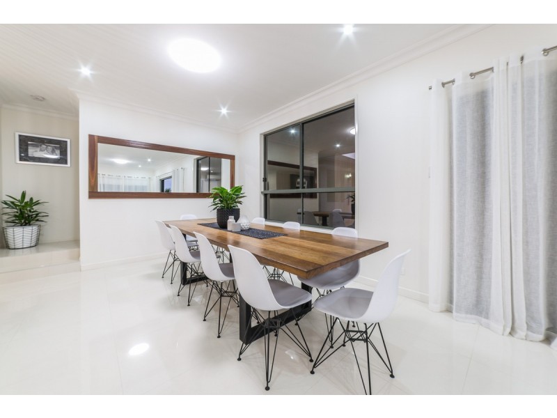 13 Isdell Court, Upper Coomera QLD 4209