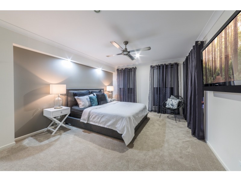 13 Isdell Court, Upper Coomera QLD 4209