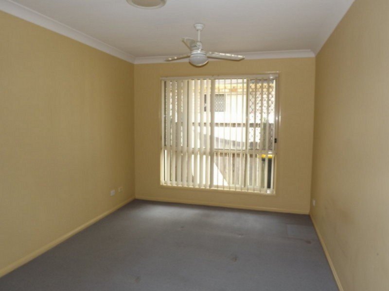 2/7 Merton Drive, Upper Coomera QLD 4209