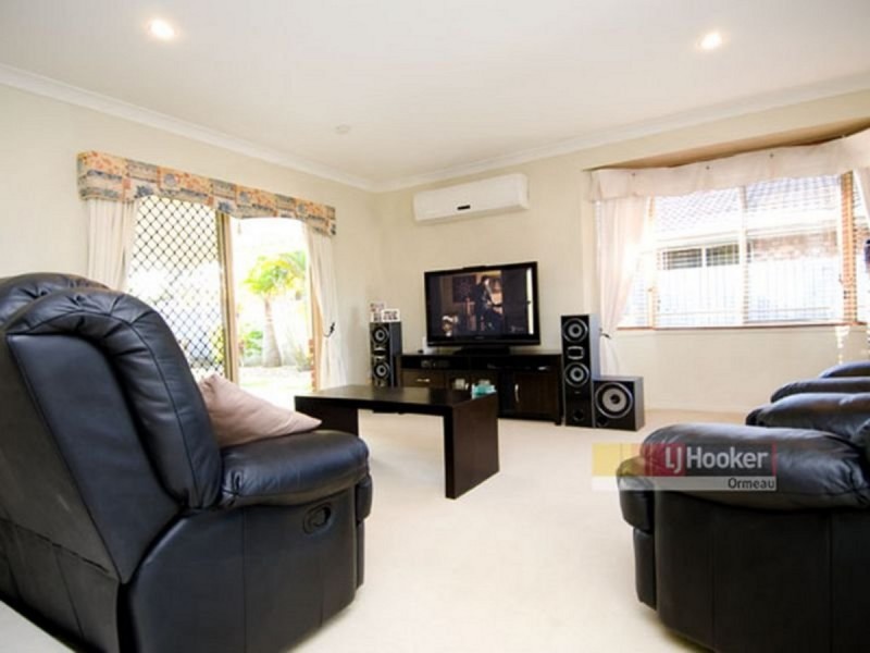 27 Halfway Drive, Ormeau QLD 4208