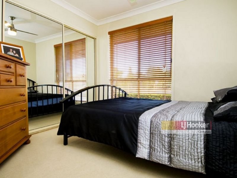 27 Halfway Drive, Ormeau QLD 4208